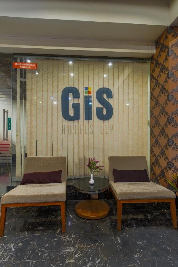 Hotel Gis Select Banjara Hill Hyderabad Exterior foto
